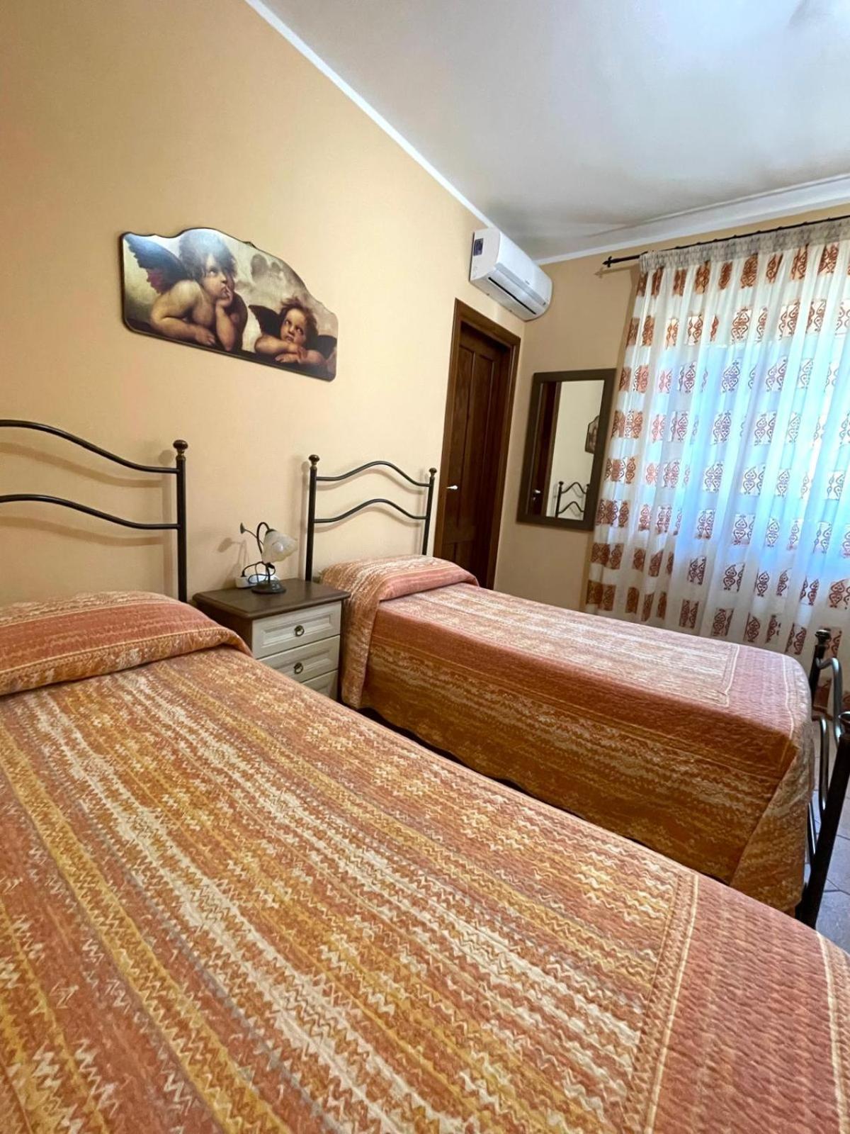 Villa Russo Caltanissetta Bagian luar foto