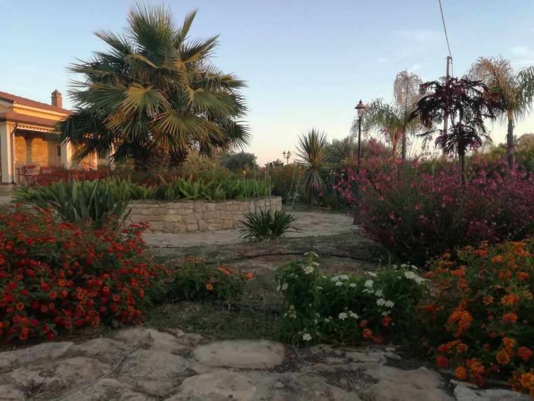 Villa Russo Caltanissetta Bagian luar foto